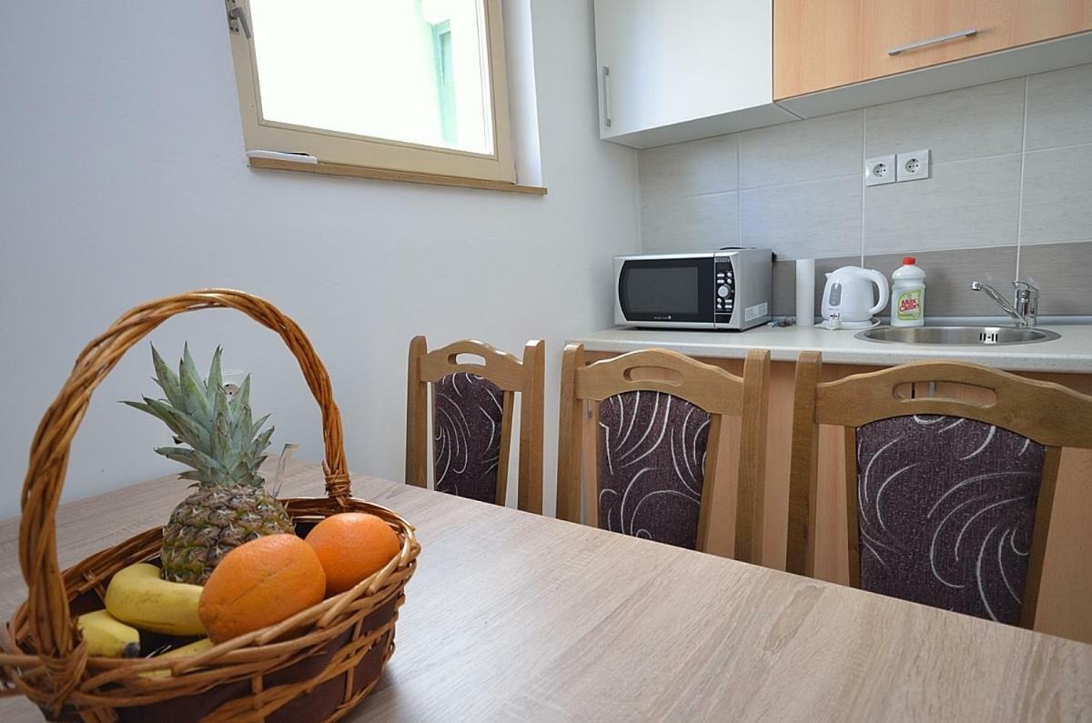 Apartmani Ana Tribunj  Luaran gambar